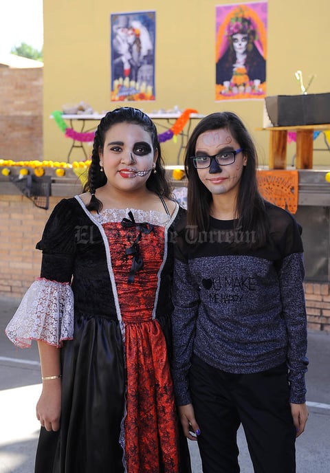 07112016 Ana Paula y Maryfer.