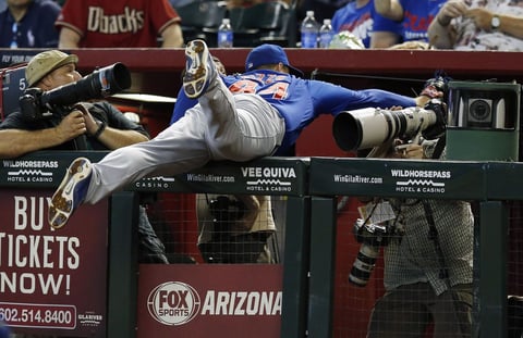 El primera base de los Cachorros de Chicago, Anthony Rizzo, logró su primer Guante de Oro.