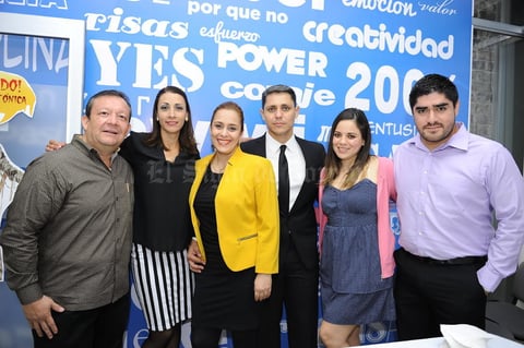 09112016 Anastasio Antonio García, Kenia García, Itzel Alonso, Aldo Ganem y Jerry Gutiérrez.