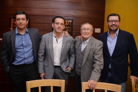 11112016 Dr. Santiago Ávalos Méndez, Benjamín Ávalos Méndez, Dr. Santiago Ávalos Rodríguez y Juan Ávalos Méndez.