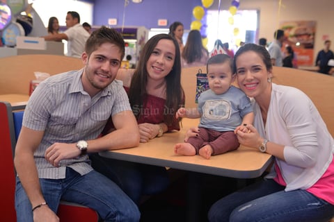 Jorge, Perla, Emilio y Lorena