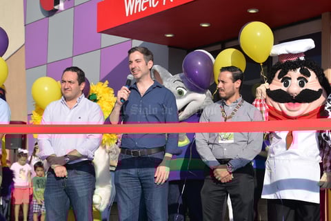 En la inauguración 6