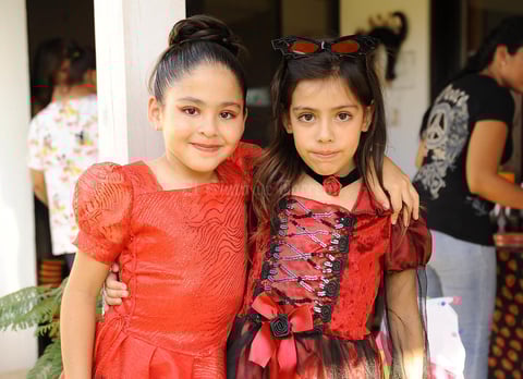 Sandra y Luciana