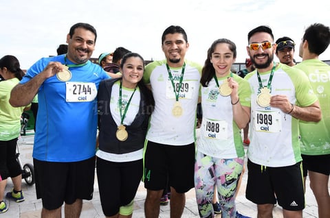 16112016 Héctor, Irais, Javier, Sara y Juan.