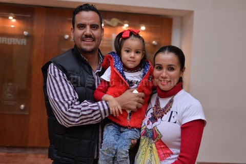 17112016 Esteban, Cristian y Mariel.