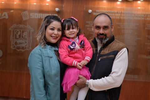 17112016 Gisela, Luciana y Héctor.
