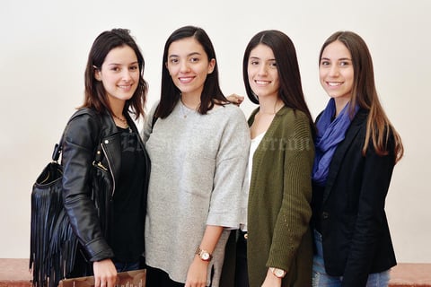 18112016 Jimena, Ximena, Diana y Fer.