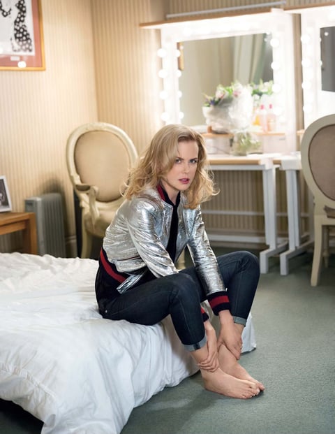 La actriz Nicole Kidman ha confesado tener momentos de pánico, sobre todo cuando se encuentra en una alfombra roja. “Mis manos comienzan a temblar y tengo problemas para respirar”, ha comentado.