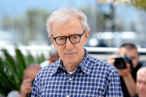 Woody Allen sufre de neurosis compulsiva, una enfermedad que lo hace un maniático del orden y un dependiente de la repetición para evitar el estrés.
