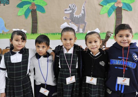 19112016 Laura, Pablo, Regina, Constanza y Santiago.