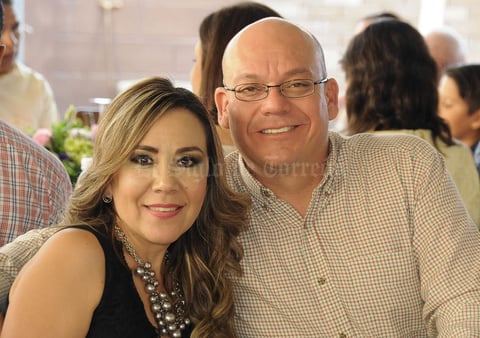 22112016 Susy y Juan Manuel.