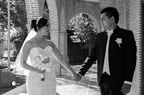 20112016 Nydia y Ricardo. - Máquina del Tiempo Fotografía