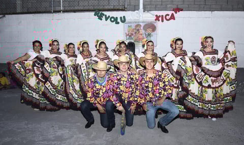 20112016 Bertha, Yazmín, Ale, Ilsse, Blanca, Karen, Elena, Sergio, Martín, Leonardo, Jaqueline, Paty y Miss Beatriz.