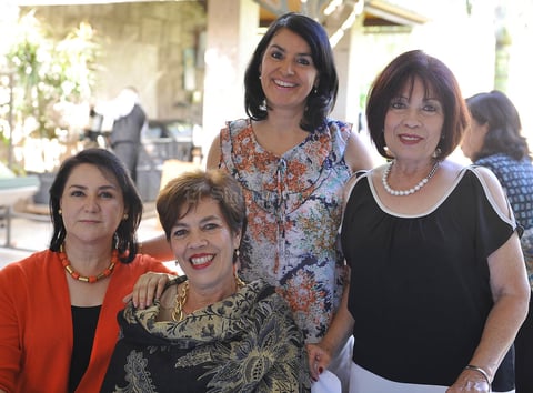 Mayra, Eva, Joss y Paty