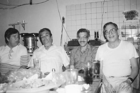 27112016 Ismael, Jaime y Claudio Martínez Sánchez con Benito Salazar (f).