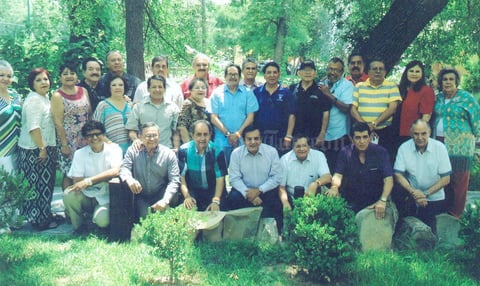 27112016 UN AñO MáS DE GRADUADOS.  Generación XII de la Facultad de Medicina de la UAC, Unidad Torreón, celebrando el XLIII aniversario de su graduación en Parras de la Fuente, Coahuila.