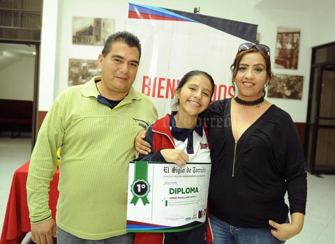 28112016 Miss Paty Ávalos, Graciela Padilla y Liliana Ovalle.