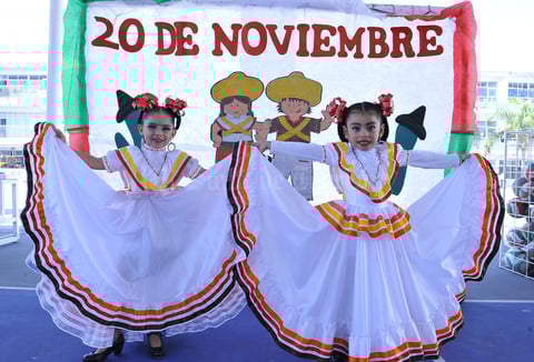 28112016 Mía y Leitasi.
