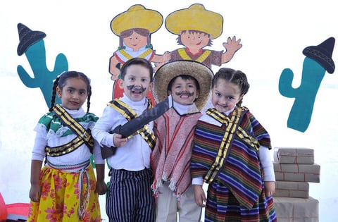 28112016 Alexa, Andrés, Leonardo y María José.