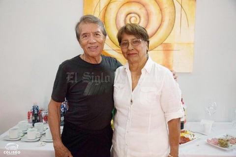 28112016 LA FOTO DEL RECUERDO.  Napoleón y María de Jesús.