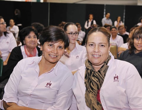 02122016 Aracely y Carola.