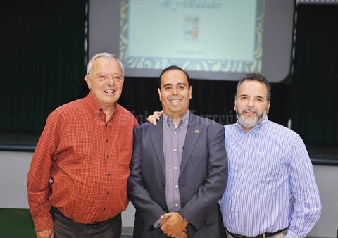 02122016 P. Juan Luis Orozco SJ, Rector Armando Mercado y P. Guillermo Prieto SJ.
