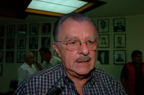 12 febrero. Braulio Manuel Fernández Aguirre | El cáncer acabó con la vida del empresario, político y expresidente municipal de Torreón, Coahuila.