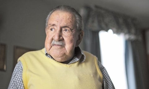 2 mayo. Fernando Soto Aparicio | A causa de cáncer gástrico murió el emblemático escritor colombiano.