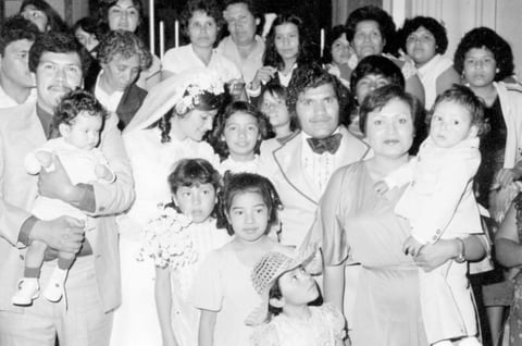 04122016 Onésimo, Dolores, Jesús y Josefa, el día de su boda en 1980.