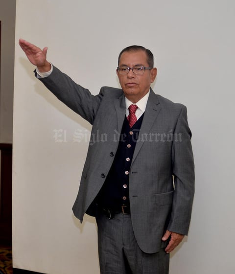 04122016 Toma de protesta del Dr. David Reza Alba, presidente del  periodo 2016 - 2018.