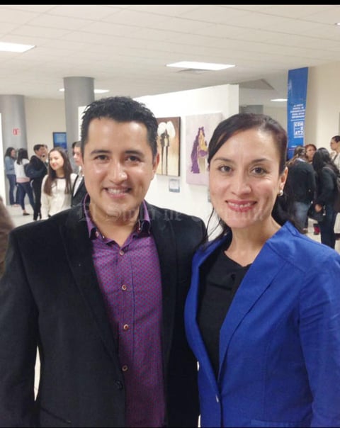 05122016 PRESENTES EN EXPO.  Guillermo García y Cristy García.