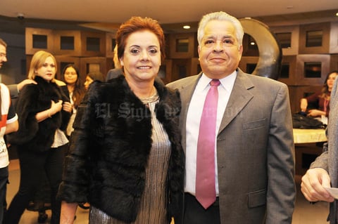 06122016 Betty y René.
