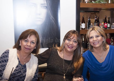 08122016 Gloria, Graciela y Claudia.