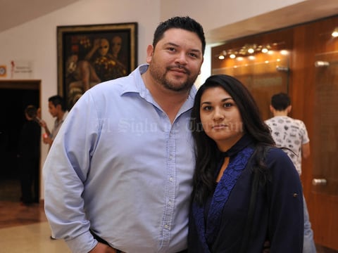 09122016 Omar y Marisol.
