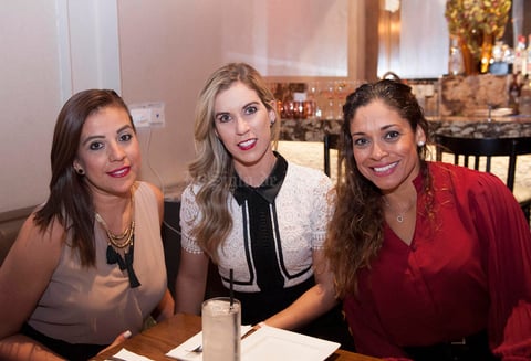 Lily, Vanessa y Marilú