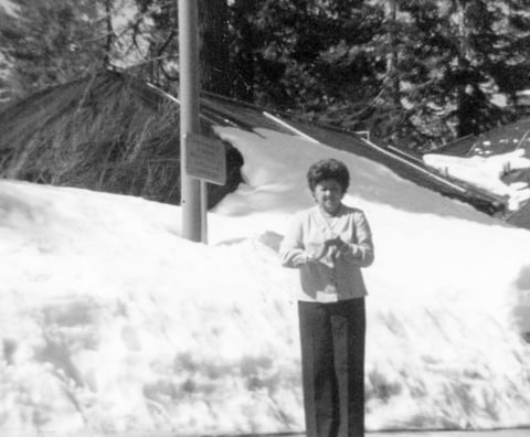 11122016 María Asunción de Enríquez en California el 1 de marzo de 1980.