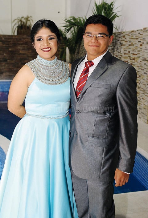 11122016 Carolina Velázquez y Armando Coronado.