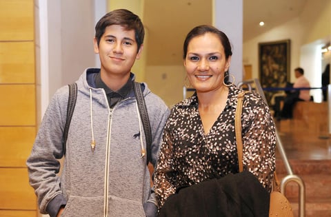 11122016 Manuel Andrés y Estela.