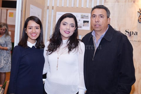 14122016 Diana, Katia y Artemio.