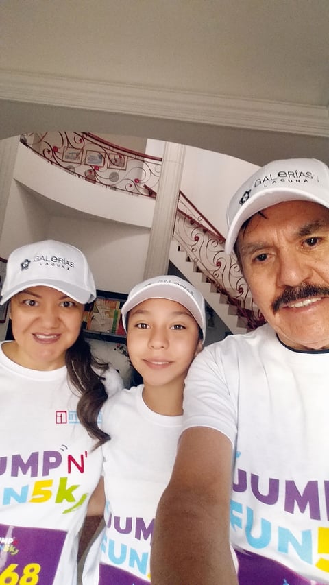 15122016 Ana, Anita y Ricardo.