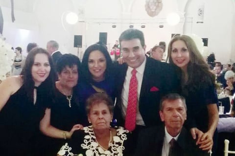 15122016 Familia Valadez Rocha.
