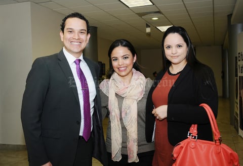 16122016 Eduardo Orduña, Tere Espinoza y Carmen Contreras.