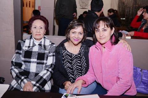 16122016 María Dolores, Eloísa y Paty.