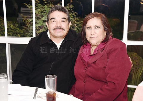 18122016 Martín Gallegos y Beatriz Herrera.