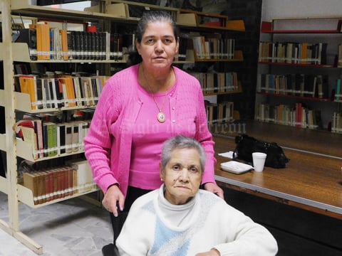 20122016 Silvia Amador y Raquelito Vda. de Amador.