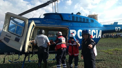 Algunos heridos fueron trasladados en helicóptero.