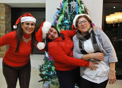 21122016 Maru, Estela y Edel.