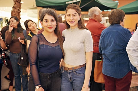 21122016 Andrea y Sofía.