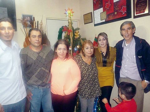 22122016 Familia Quiñones.