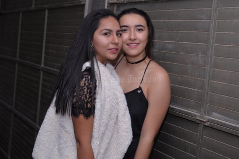 Sara y Valeria